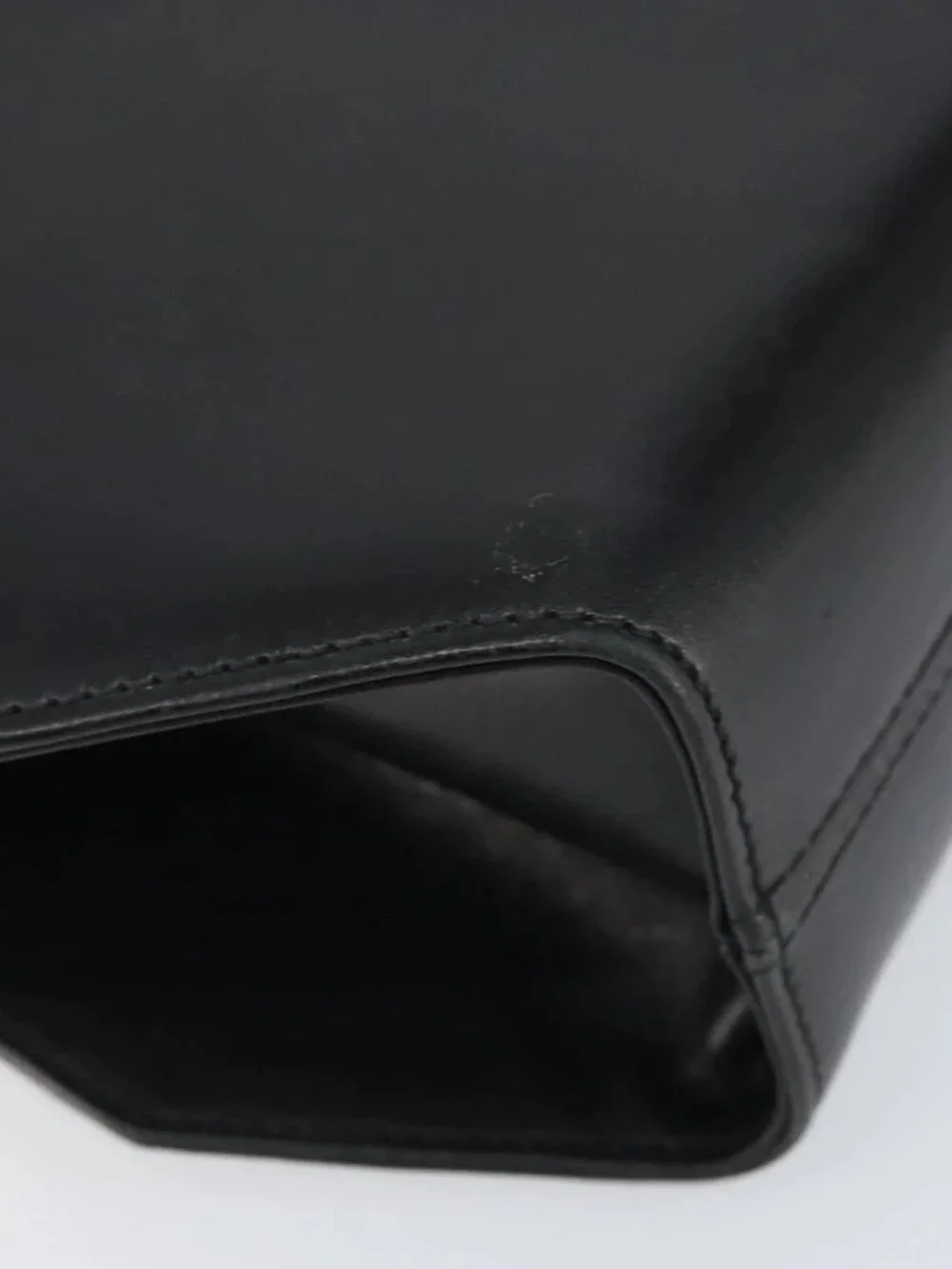 Salvatore Ferragamo Shoulder Bag Leather Black Gold Auth BA9556